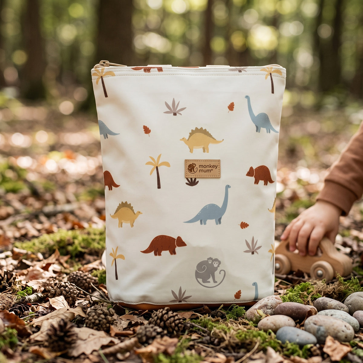 Mochila softshell infantil Monkey Mum® - História de dinossauros