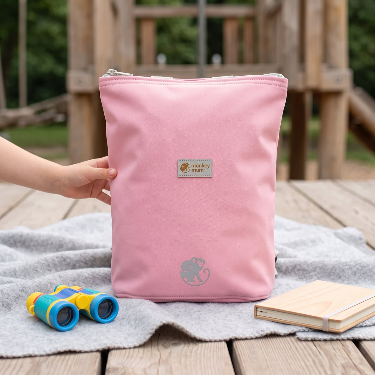 Mochila softshell infantil Monkey Mum® - Algodão doce
