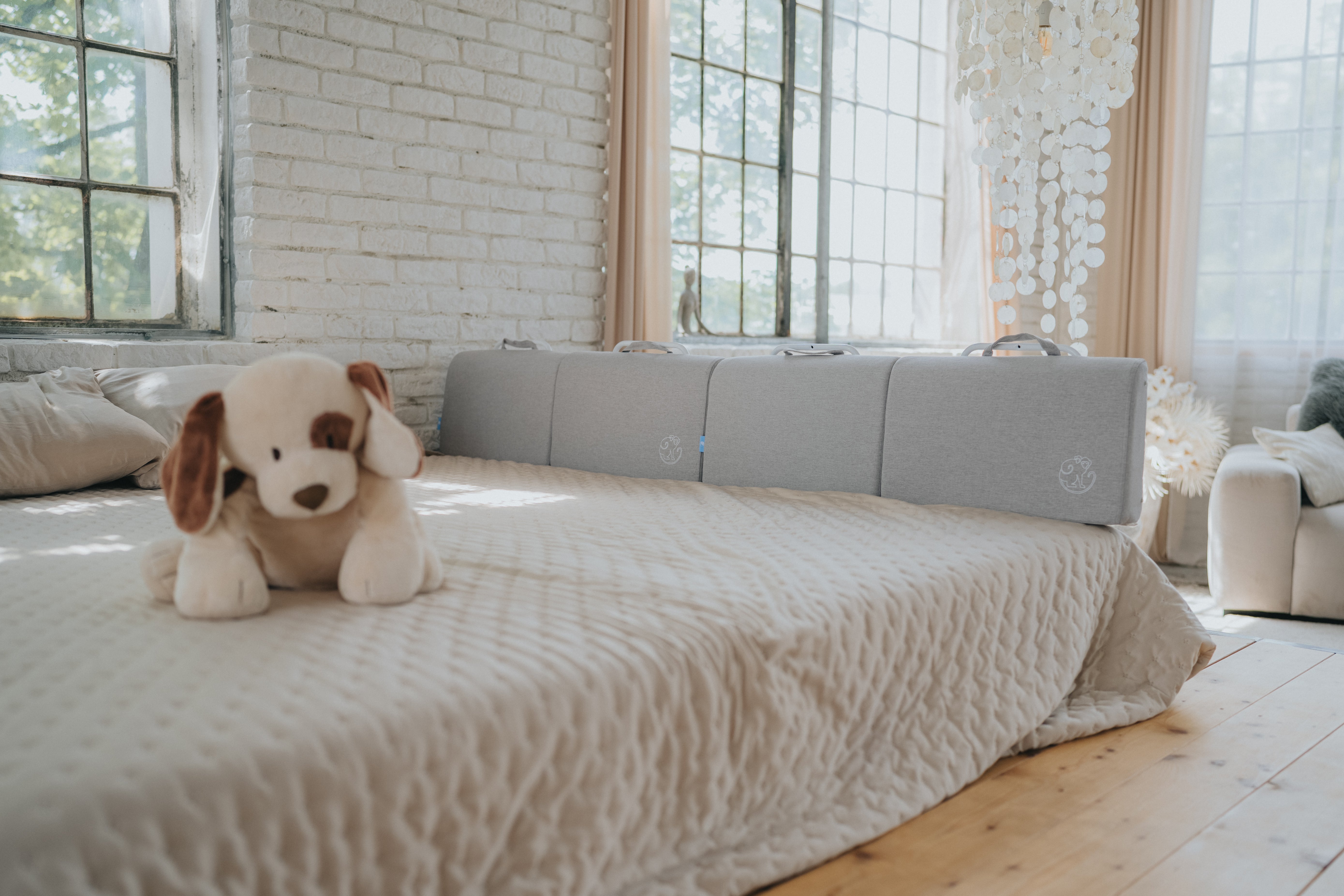 Resguardo de viagem para a cama Monkey Mum® - desembalado