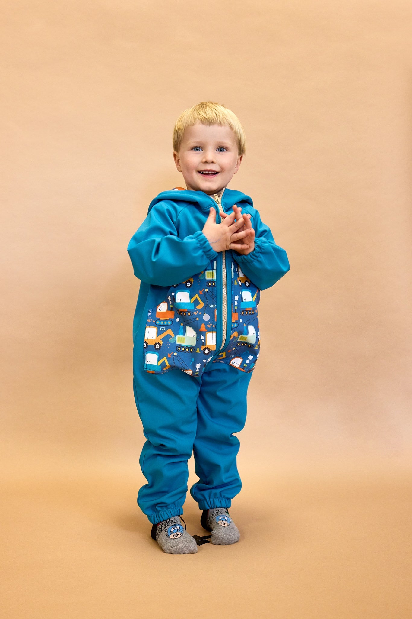 Monkey Mum® Dětská zimní softshellová kombinéza s beránkem - Pohádkový večerníček, 2. jakost - vel. 62/68