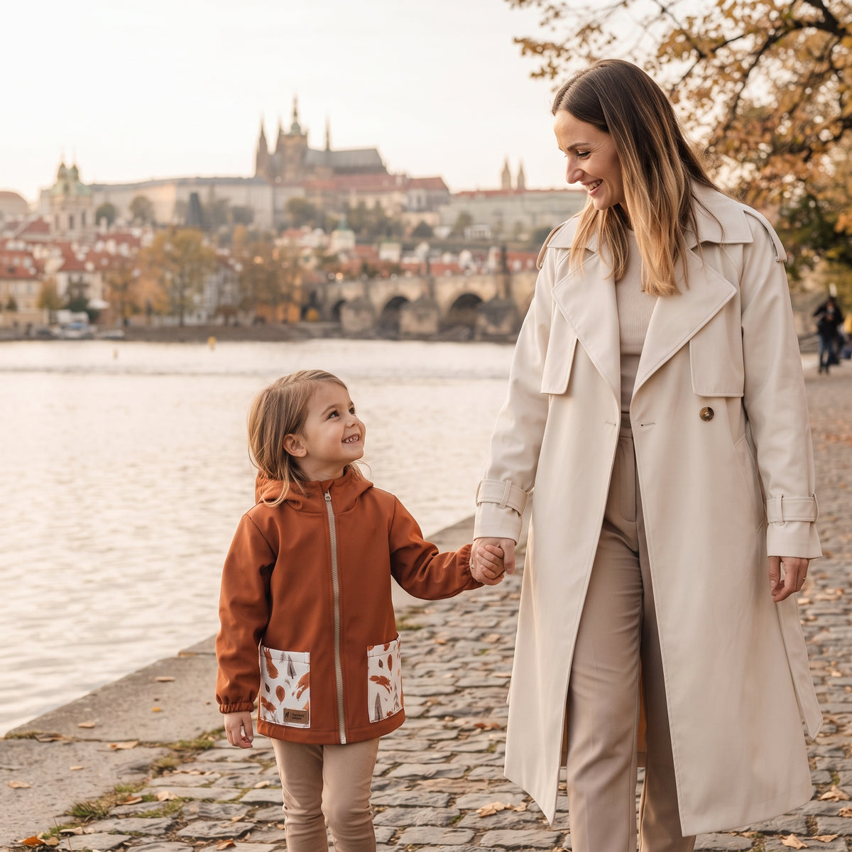 Casaco softshell infantil com membrana Monkey Mum® - Folhas de outono