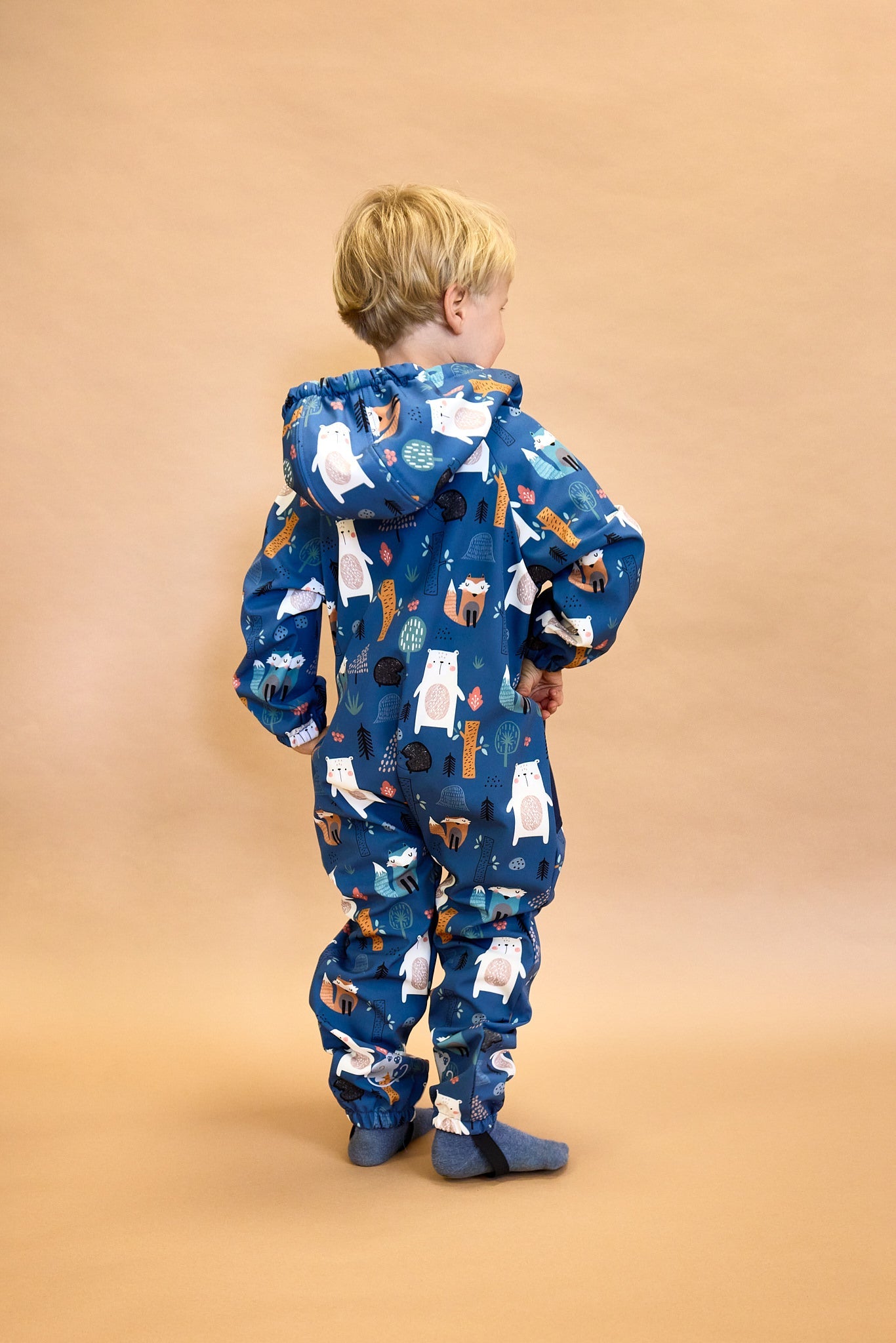 Monkey Mum® Dětská zimní softshellová kombinéza s beránkem - Pohádkový večerníček, 2. jakost - vel. 62/68