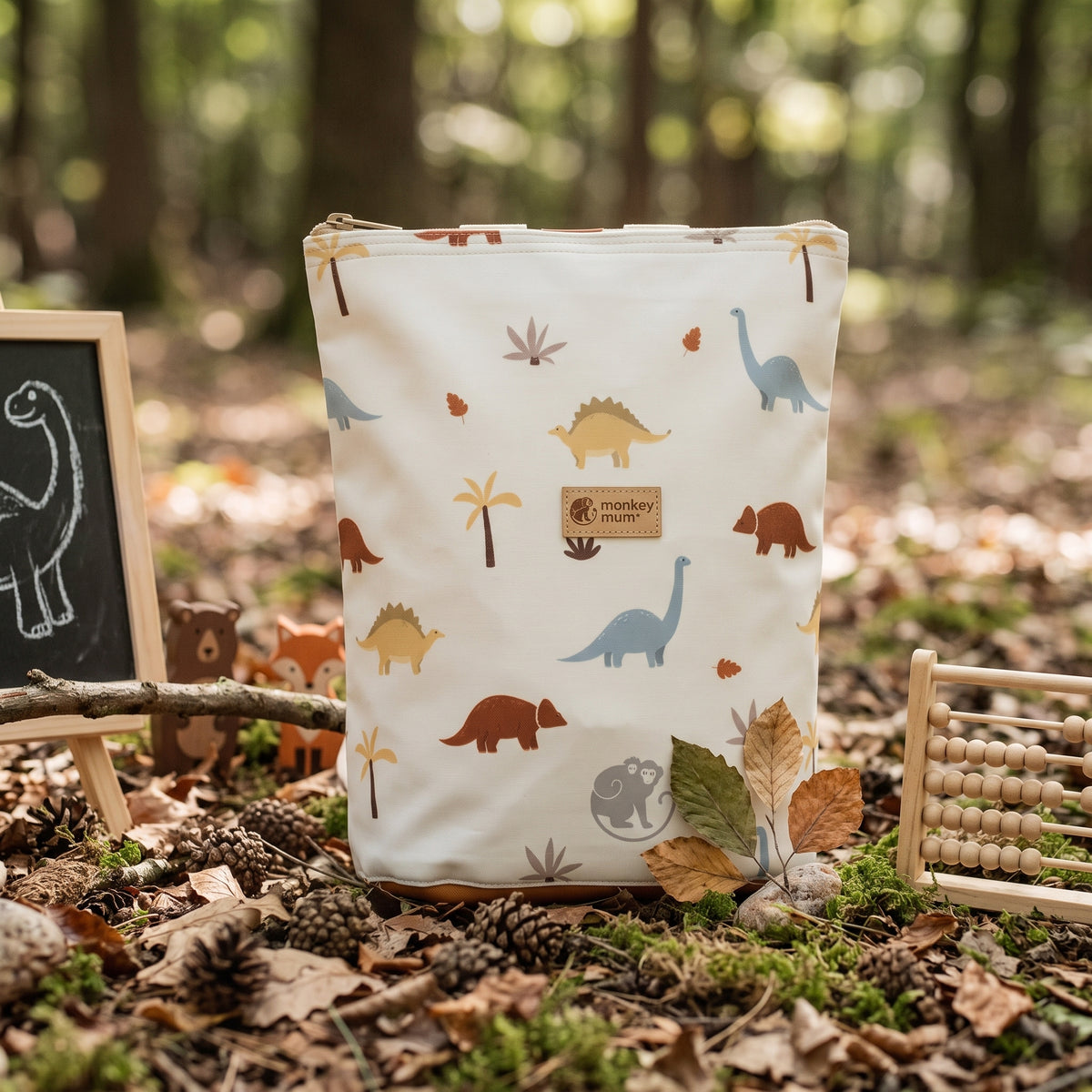 Mochila softshell infantil Monkey Mum® - História de dinossauros