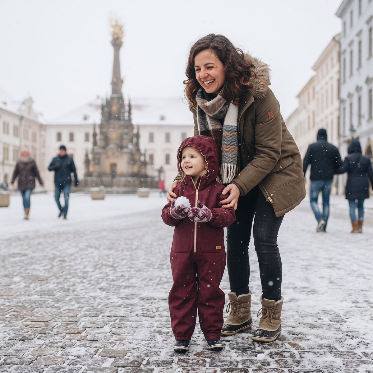Monkey Mum® Fato-macaco infantil de inverno em softshell com forro de borrego - Capuchinho Vermelho cor de vinho - tam. 98/104, 110/116