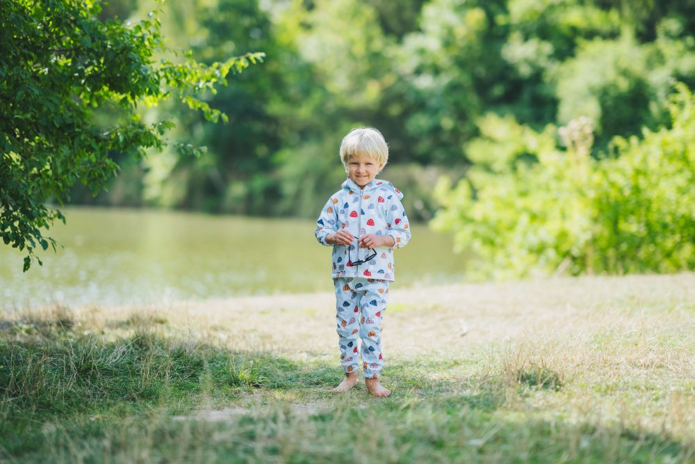 Calças softshell infantis ajustáveis com membrana Monkey Mum® - Amanitas multicoloridas